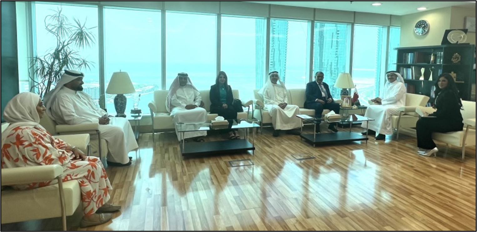 الإجتماع بسعادة السيد أسامة بن أحمد العصفور وزير التنمية الاجتماعية