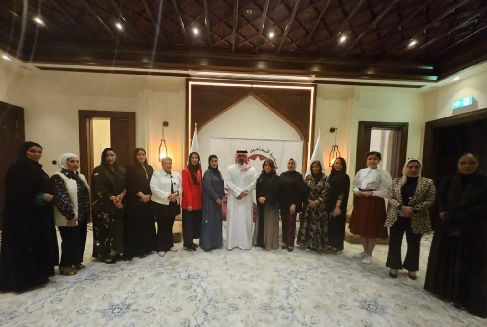 {زيارة وفد من الجمعية لجمعية المحامين القطرية}