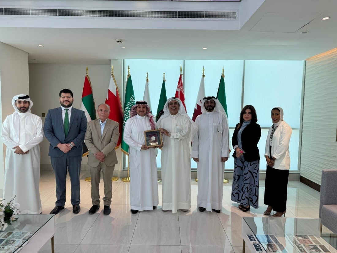 الأمين العام لمركز التحكيم التجاري الخليجي يستقبل رئيس وأعضاء مجلس إدارة جمعية المحامين البحرينية