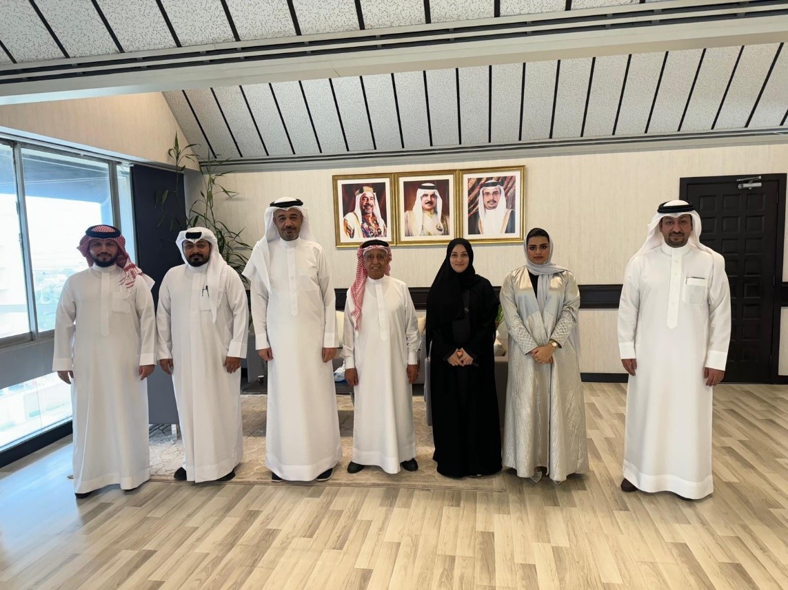 الوكيل المساعد لشؤون المحاكم والتنفيذ يلتقي لجنة شؤون المهنة بجمعية المحامين البحرينية